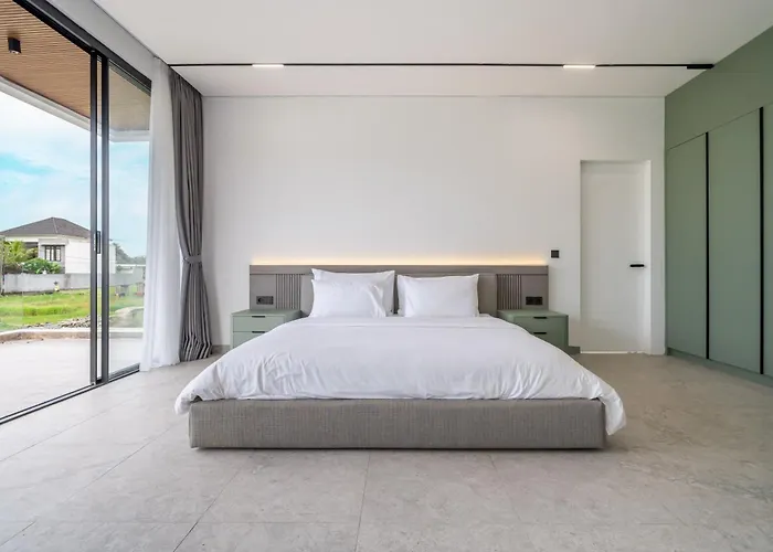 Velora - Grand Retreat With Pool & Rice Field Views *